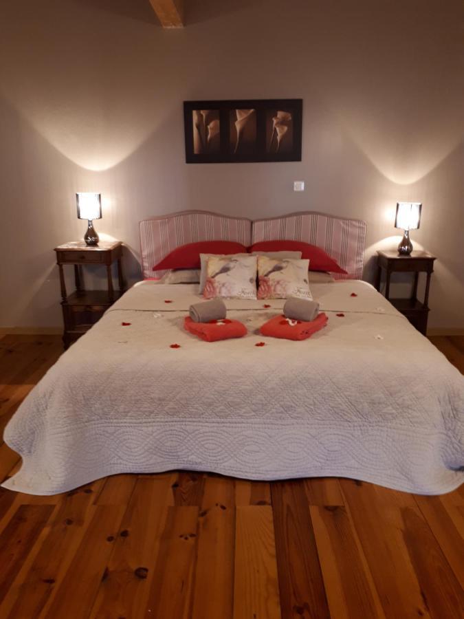 Chambres et Roulotte de La Gentilhommière Chazey-sur-Ain Esterno foto