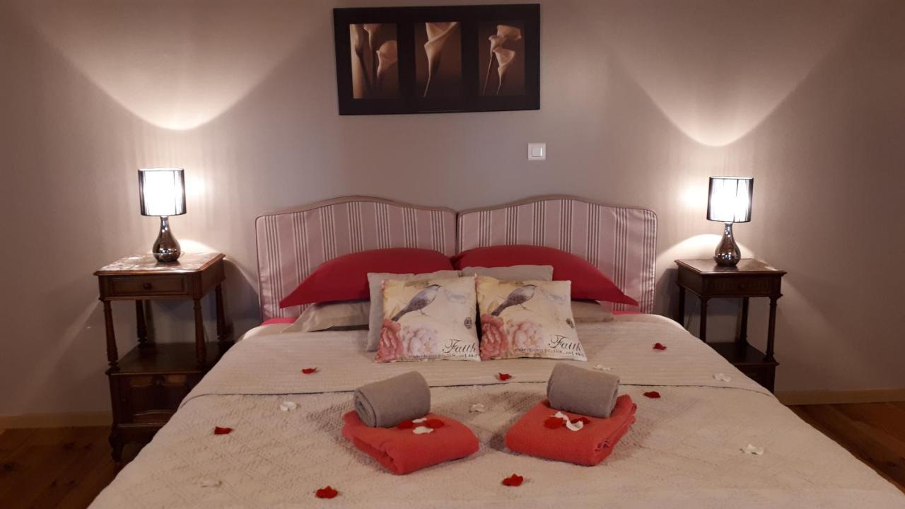 Chambres et Roulotte de La Gentilhommière Chazey-sur-Ain Esterno foto